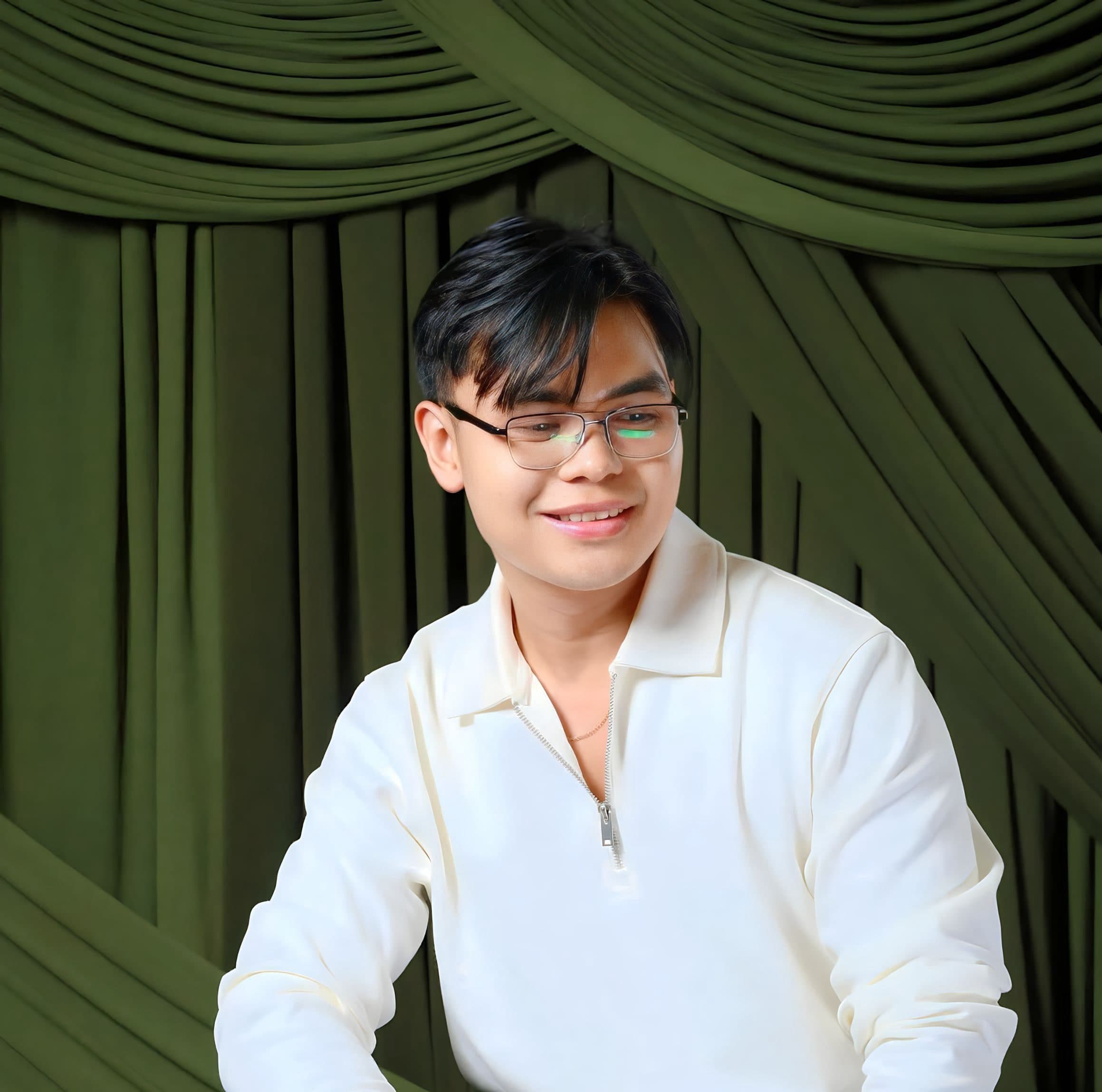 Ian Bautista, founder of ALLI Accounting